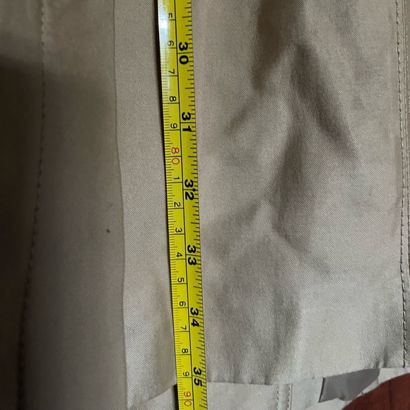 Women ORSAY Trench coat used,excellent condition khaki price $55 not negotiable - Picture 8 of 8